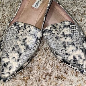 Steve Madden Snakeskin Flats